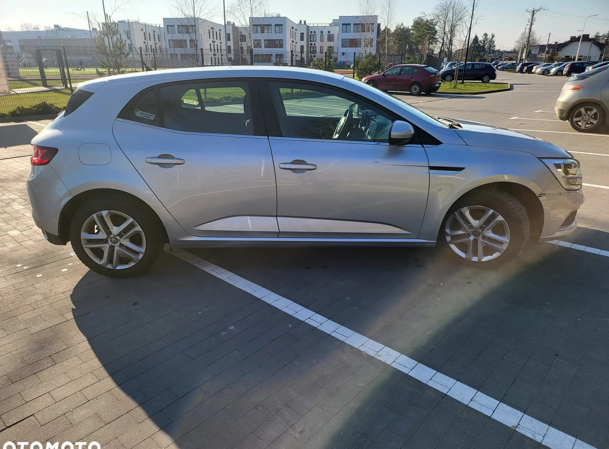 Renault Megane cena 47500 przebieg: 84376, rok produkcji 2020 z Marki małe 596